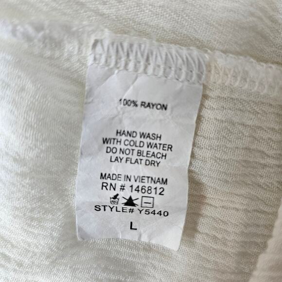 Aiden Y Sleeveless Gauze-like Flowy Crocheted Floral Fringe Crop Top L - Picture 11 of 13